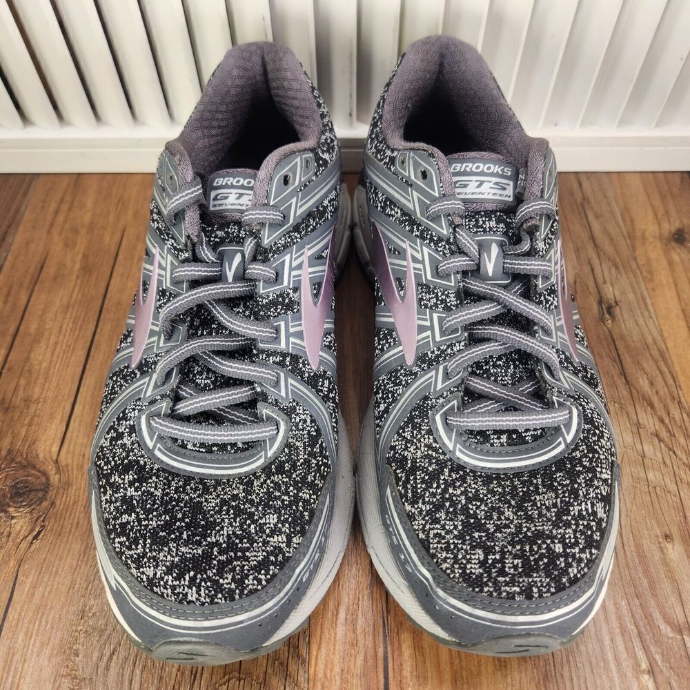 Brooks GTS 17 Women Sz 9.5 Gray Black Gym Low Shoes Sneakers Running 1202311B026 - Picture 8 of 10